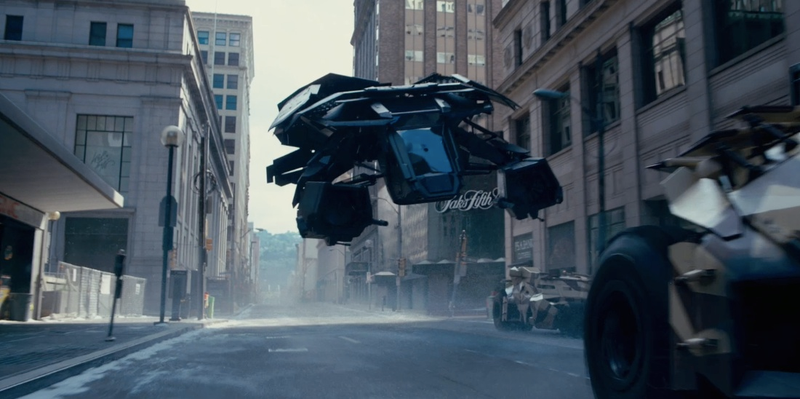 Illustration for article titled We break down the new Dark Knight Rises trailer, screencap by screencap